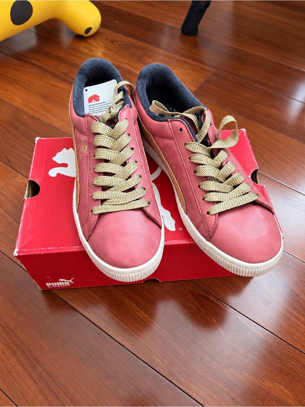 Puma Kids Pink & Gold Low-Top Sneakers